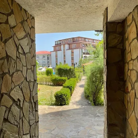 Stylish Sv Vlas елегантен двустаен св влас Apartamento *